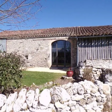 House La Grangette De Laval Holiday home *
