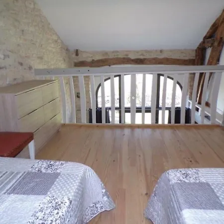 House La Grangette De Laval Holiday home